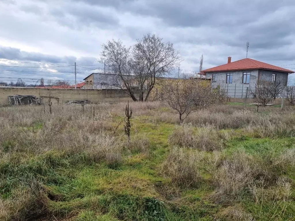 Участок в Крым, Симферопольский район, с. Родниково ул. Дружбы, 10 ... - Фото 1