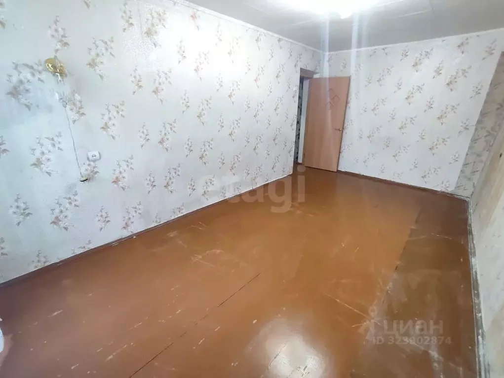 2-к кв. Владимирская область, Гусь-Хрустальный Теплицкий просп., 37 ... - Фото 1