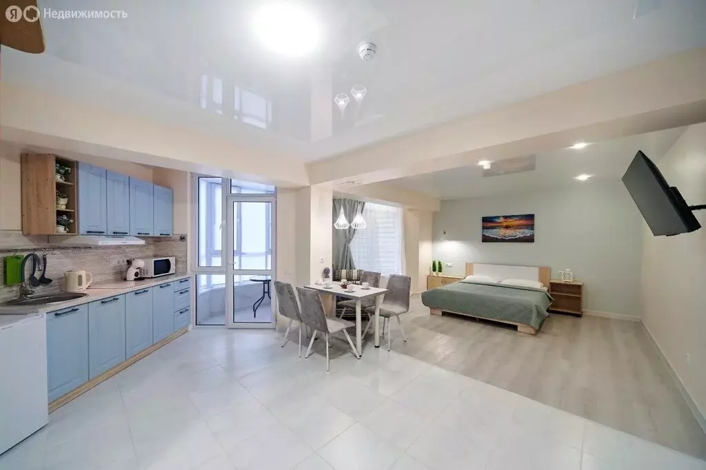 Квартира-студия: Севастополь, улица Челнокова, 19Ак3 (49.1 м) - Фото 1