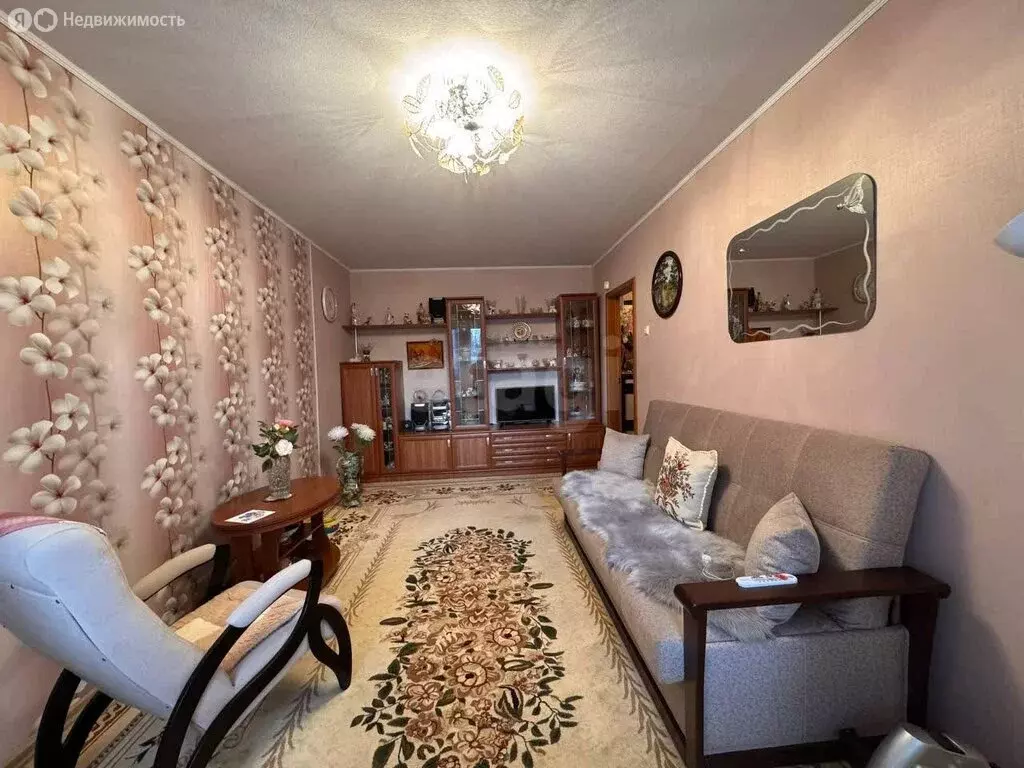 2-комнатная квартира: Златоуст, улица имени М.С. Урицкого, 39 (50.2 м) - Фото 2