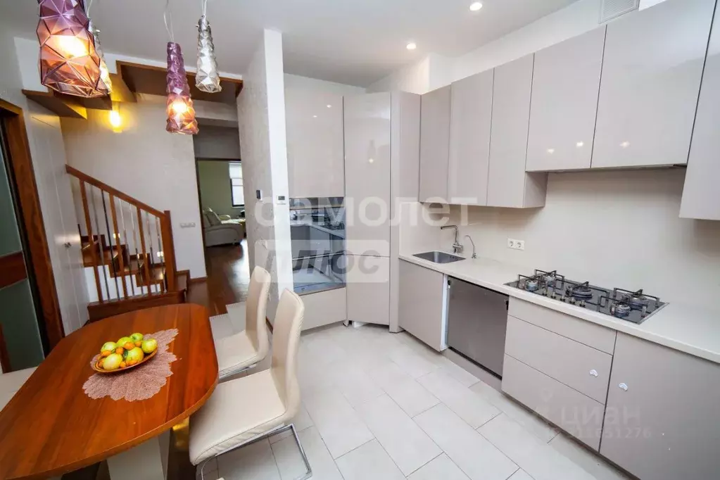 5-к кв. Татарстан, Казань ул. Некрасова, 31 (156.5 м) - Фото 1