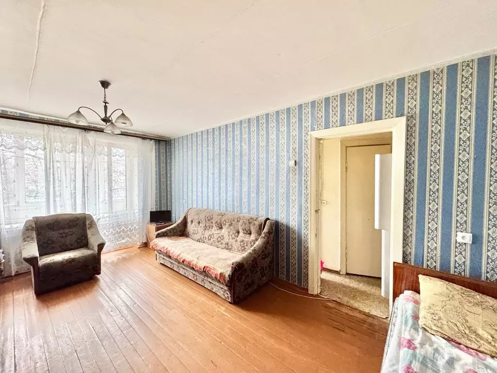 3-к кв. Ленинградская область, Кириши ул. Мира, 14 (56.7 м) - Фото 2
