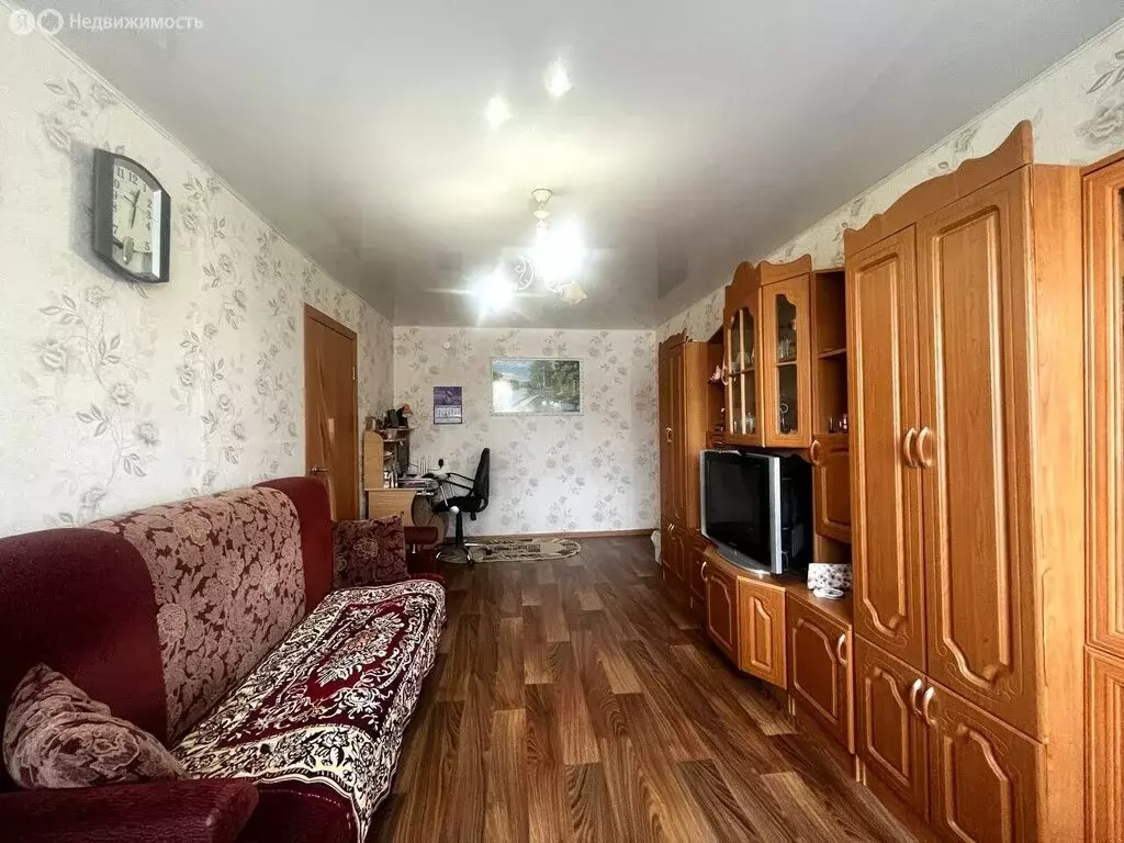 2-комнатная квартира: Волхов, улица Дзержинского, 12 (44.3 м) - Фото 0