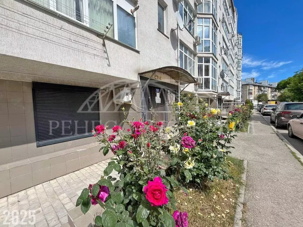 2-к кв. Севастополь ул. Истомина, 12 (53.9 м) - Фото 0