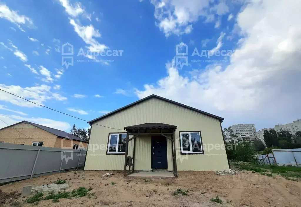 Дом в Волгоградская область, Волгоград Родники СНТ, 32 (70 м) - Фото 0
