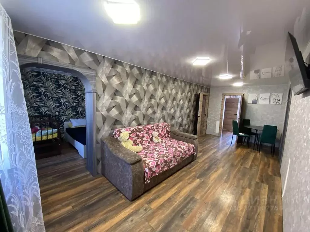 Дом в Саратовская область, Марксовский район, Подлесновское ... - Фото 1