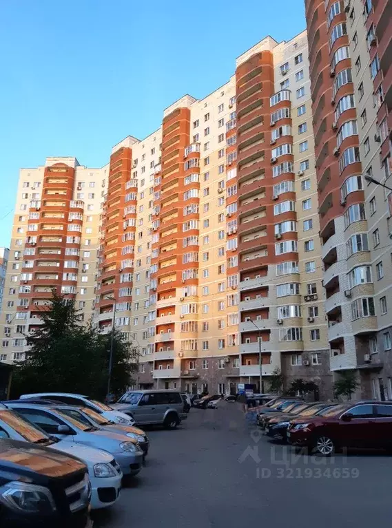 1-к кв. Московская область, Красногорск бул. Южный, 4 (40.0 м) - Фото 0