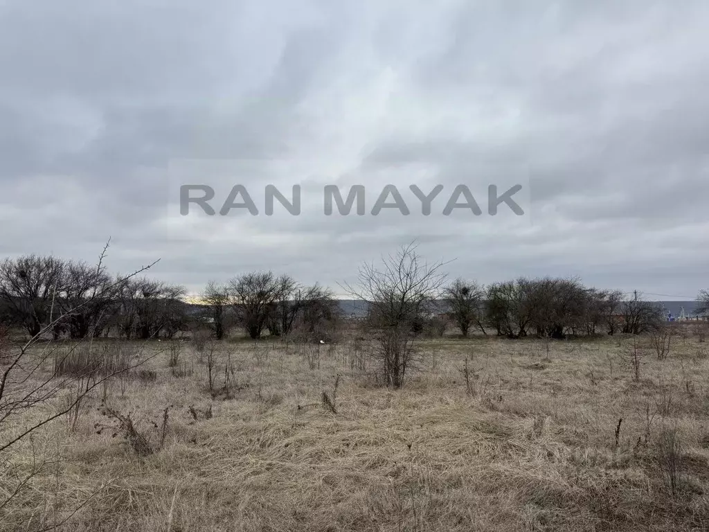 Участок в Адыгея, Майкоп городской округ, Гавердовский хут. ул. Нурбия ... - Фото 1