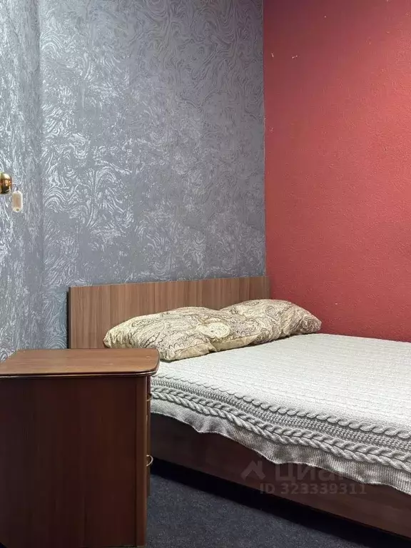 Комната Челябинская область, Челябинск просп. Ленина, 49В (18.0 м) - Фото 2