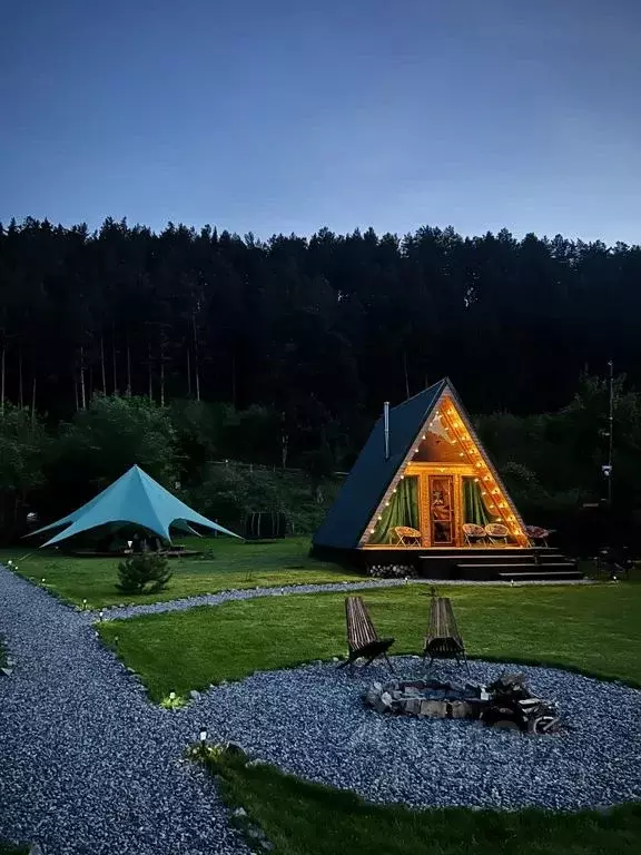 Дом в Алтай, Чемальский район, с. Анос Садовая ул., 26 (40 м) - Фото 1