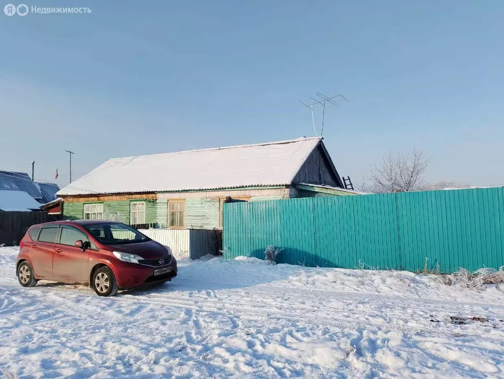 Дом в Новомальтинское муниципальное образование, деревня Бадай, ... - Фото 1