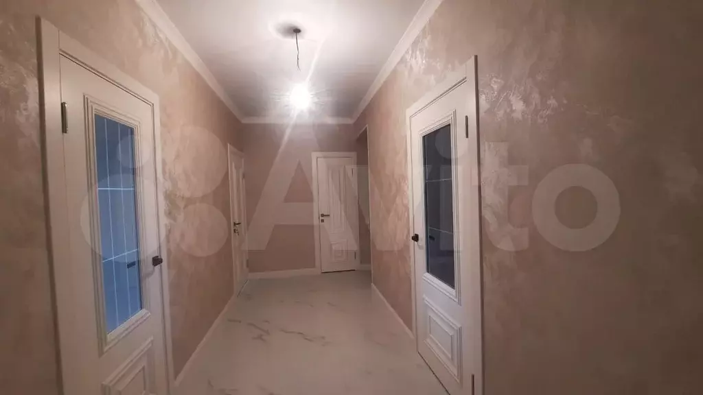 3-к. квартира, 78 м, 5/5 эт. - Фото 0