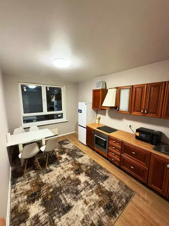 3-к кв. Московская область, Люберцы городской округ, Мирный пгт ул. ... - Фото 1