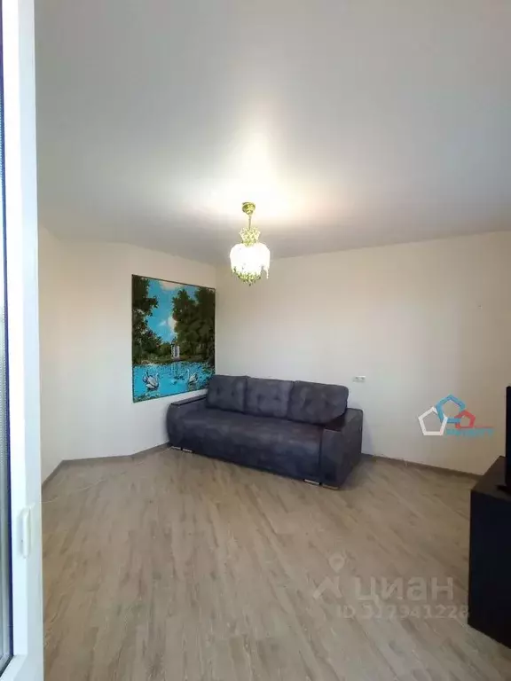 1-к кв. Омская область, Омск Учебная ул., 20 (31.8 м) - Фото 1