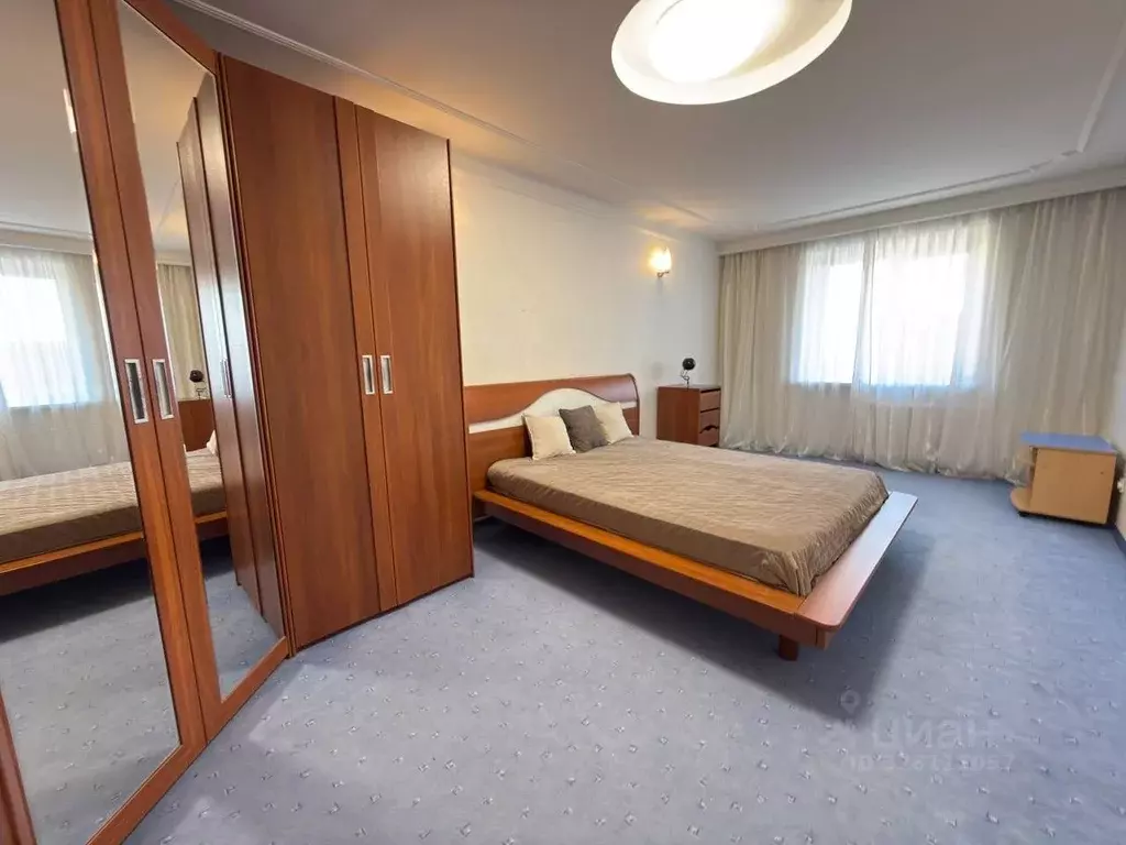 3-к кв. Тюменская область, Тюмень Широтная ул., 29 (100.0 м) - Фото 1