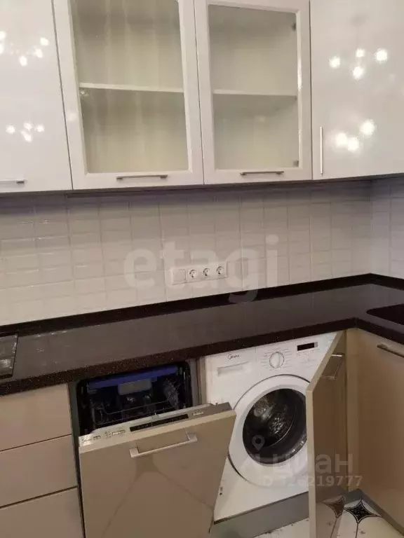 2-к кв. Тюменская область, Тюмень ул. Малыгина, 84 (52.0 м) - Фото 2