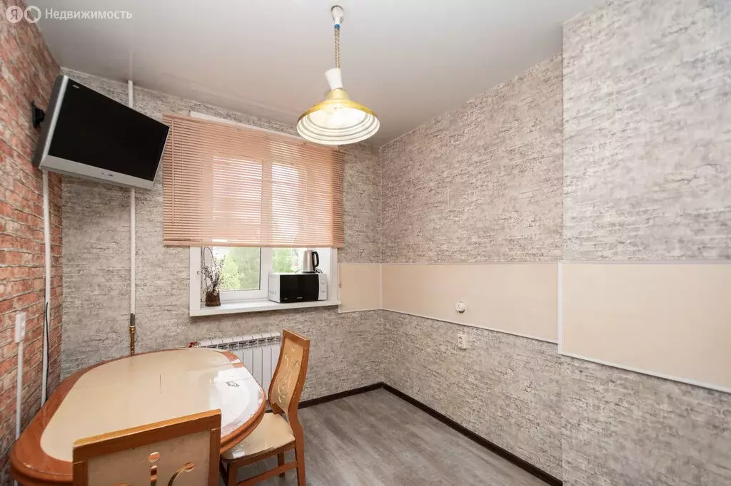 2-комнатная квартира: Иркутск, улица Ярославского, 298А (48.4 м) - Фото 1