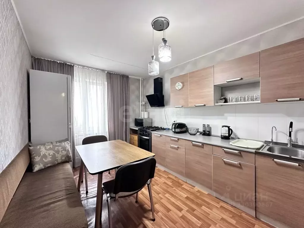 2-к кв. Санкт-Петербург пос. Шушары, Пушкинская ул., 48 (68.5 м) - Фото 1
