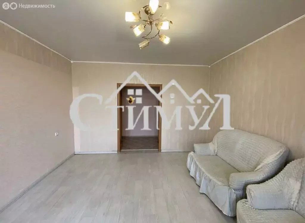 3-комнатная квартира: Абакан, улица Пушкина, 19 (61.9 м) - Фото 2