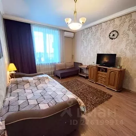 1-к кв. Ростовская область, Таганрог Октябрьская пл., 2 (50.0 м) - Фото 0