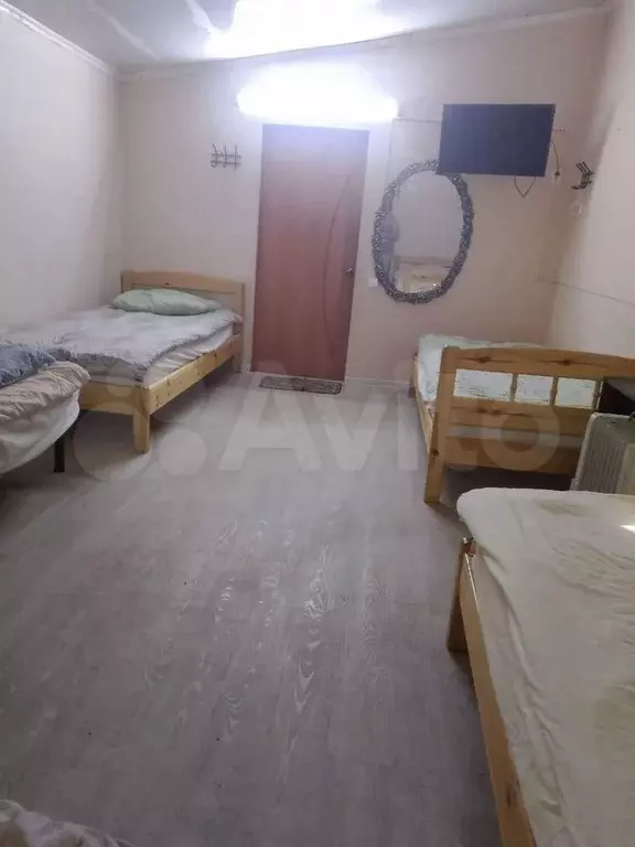 2-к. квартира, 54 м, 1/3 эт. - Фото 1