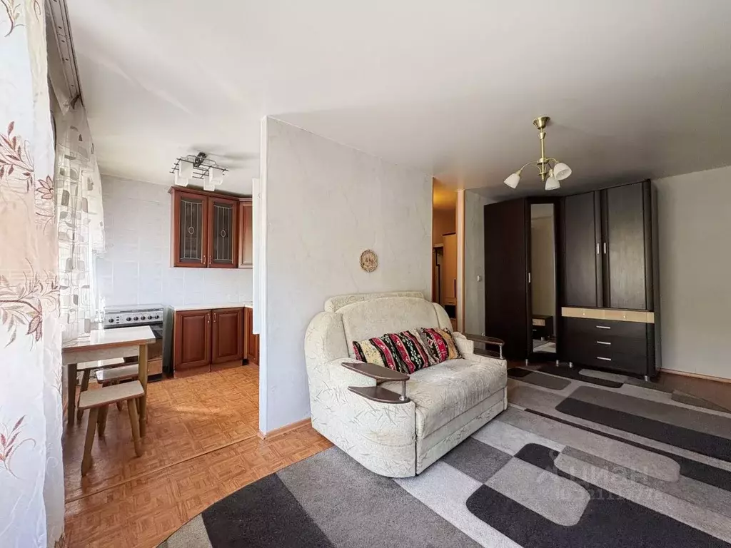 3-к кв. Кемеровская область, Кемерово ул. Дзержинского, 5а (56.6 м) - Фото 1