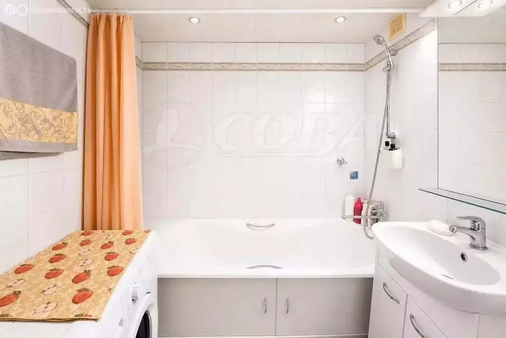 2-комнатная квартира: Тюмень, улица Орджоникидзе, 7 (50.5 м) - Фото 1