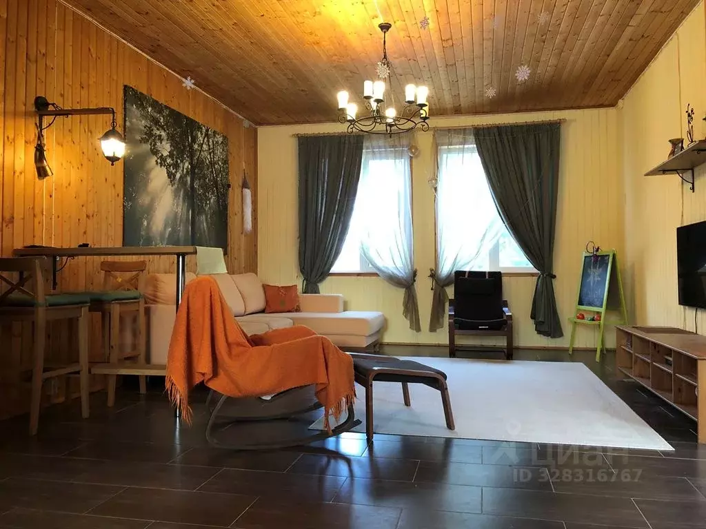 Дом в Калужская область, Жуковский муниципальный округ, д. Алопово, ... - Фото 2