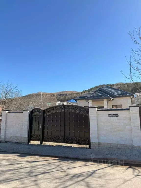 Дом в Ставропольский край, Кисловодск ул. Рябиновая, 12 (110 м) - Фото 1