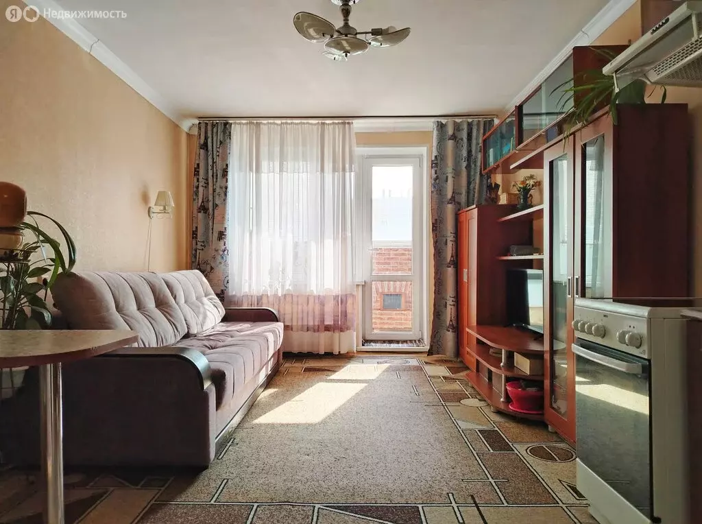 1-комнатная квартира: Екатеринбург, улица Учителей, 8 (38.5 м) - Фото 1