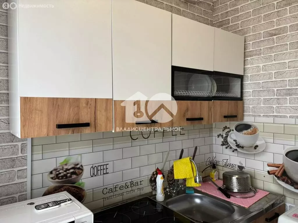 1-комнатная квартира: Искитим, Советская улица, 221А (28.4 м) - Фото 0