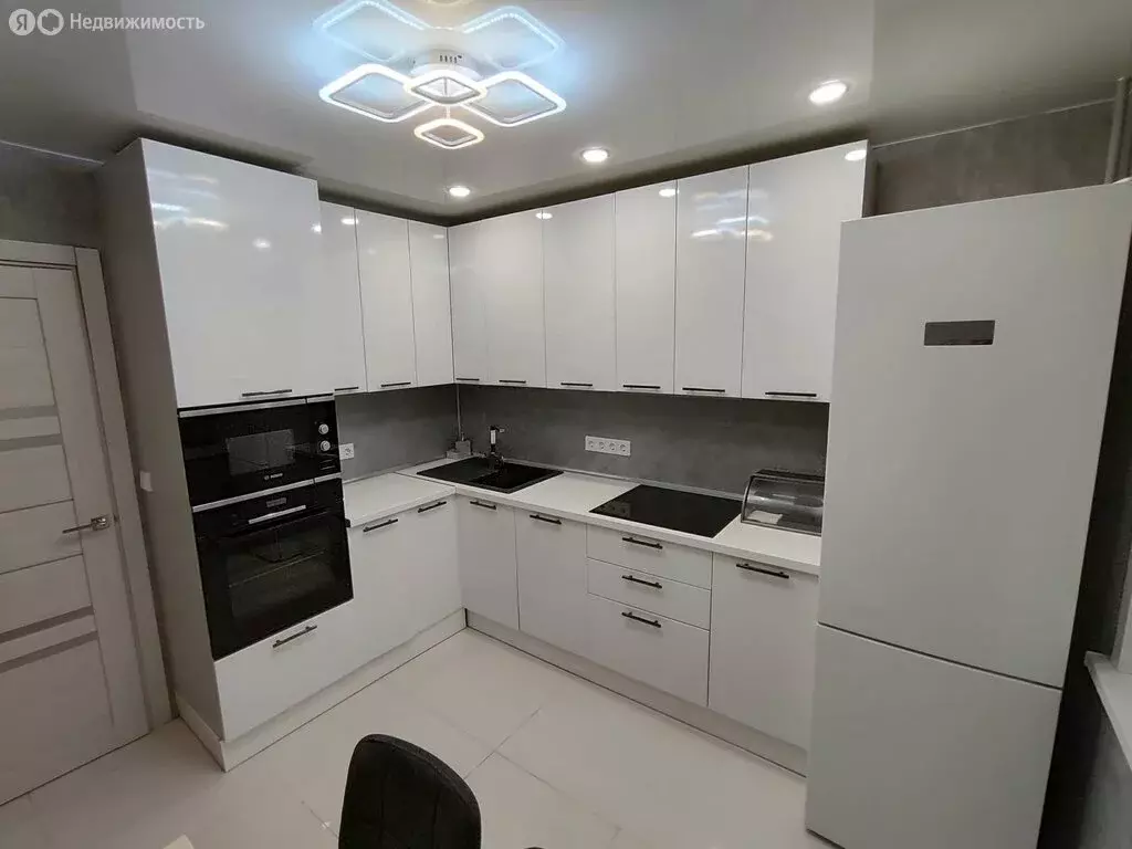 3-комнатная квартира: Киров, Вологодская улица, 9 (67.4 м) - Фото 2