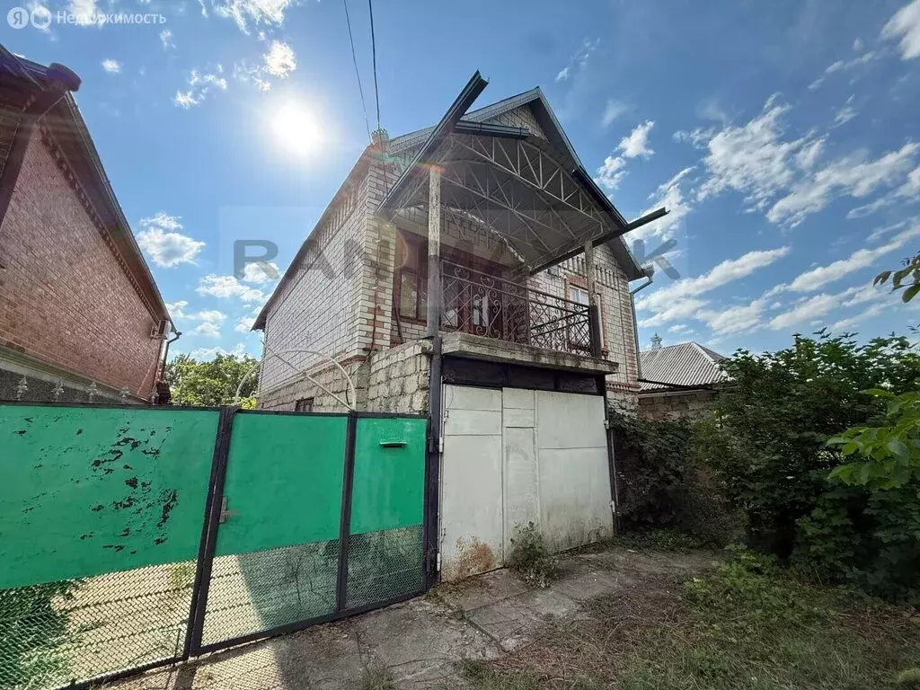Дом в посёлок Тульский, Первомайская улица, 275 (240 м) - Фото 1