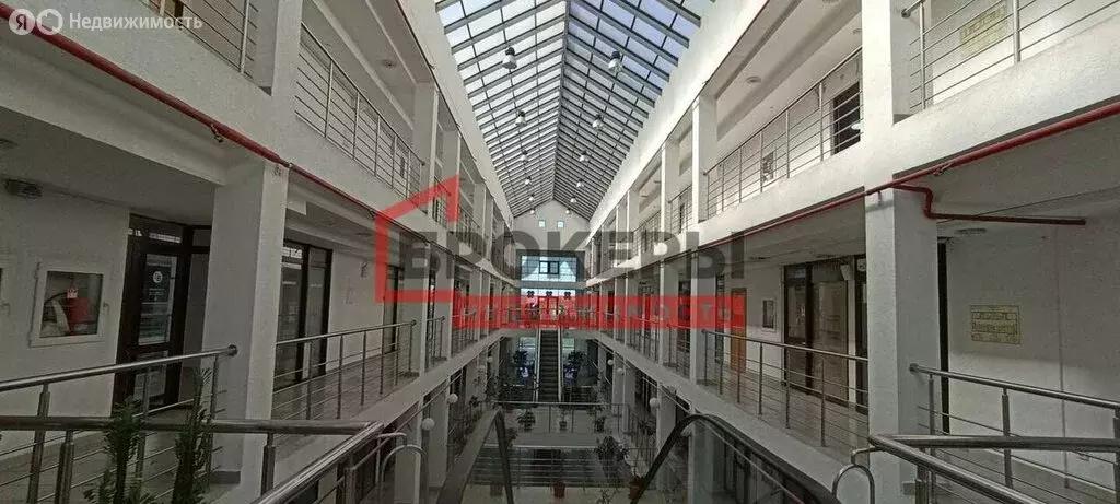 Помещение свободного назначения (142.5 м) - Фото 0