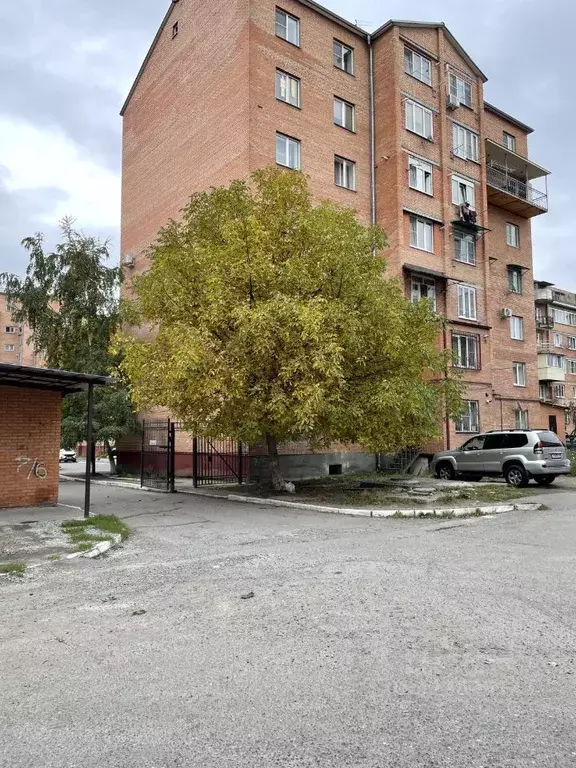 3-к кв. Северная Осетия, Владикавказ Весенняя ул., 7к5 (100.0 м) - Фото 0
