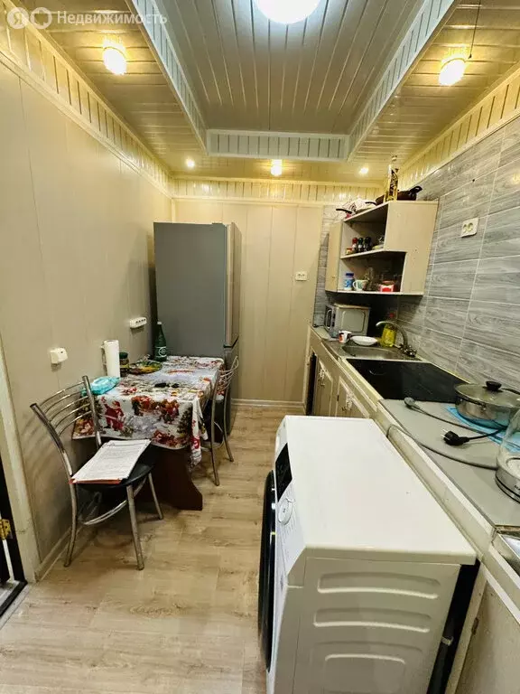 1к в 6-комнатной квартире (12 м) - Фото 0