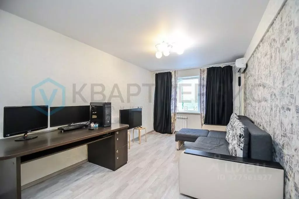 1-к кв. Омская область, Омск ул. 50 лет ВЛКСМ, 1 (31.3 м) - Фото 1