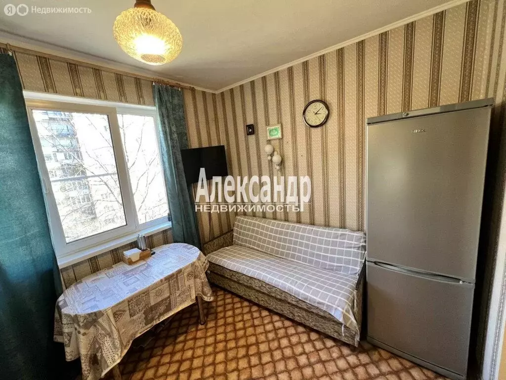 1-комнатная квартира: Санкт-Петербург, улица Кораблестроителей, 35Г ... - Фото 1