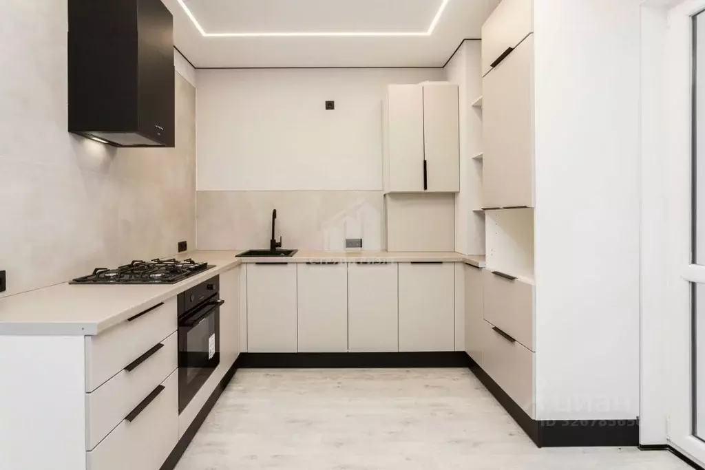 2-к кв. Калининградская область, Калининград ул. Героя России Виталия ... - Фото 1