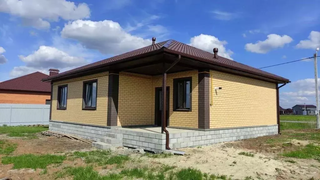 Дом в Белгородская область, Белгородский район, Разумное рп, ... - Фото 1