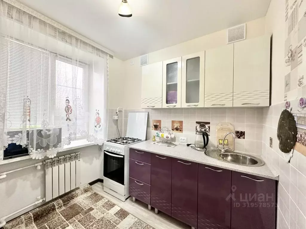 1-к кв. Астраханская область, Ахтубинск ул. Андреева, 6 (32.0 м) - Фото 0