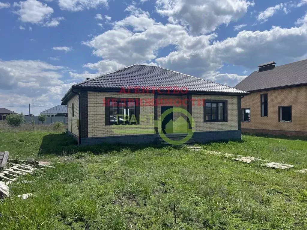 Коттедж в Белгородская область, Белгородский район, Разумное рп  (105 ... - Фото 1