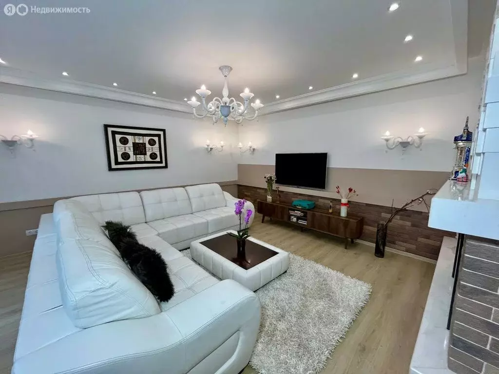 3-комнатная квартира: Киров, Казанская улица, 59 (122.8 м) - Фото 2