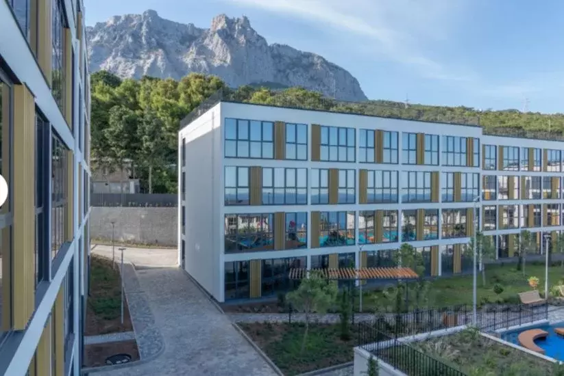 3-к кв. Крым, Алупка ш. Севастопольское, 6Ак2 (92.2 м) - Фото 2