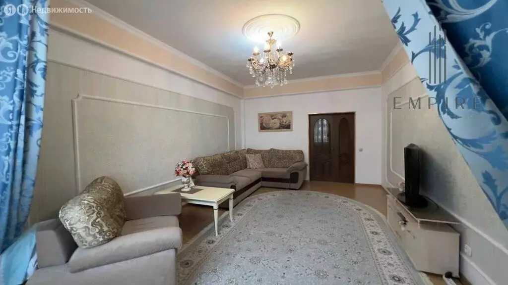 3-комнатная квартира: Грозный, Байсангуровский район, бульвар Султана ... - Фото 2