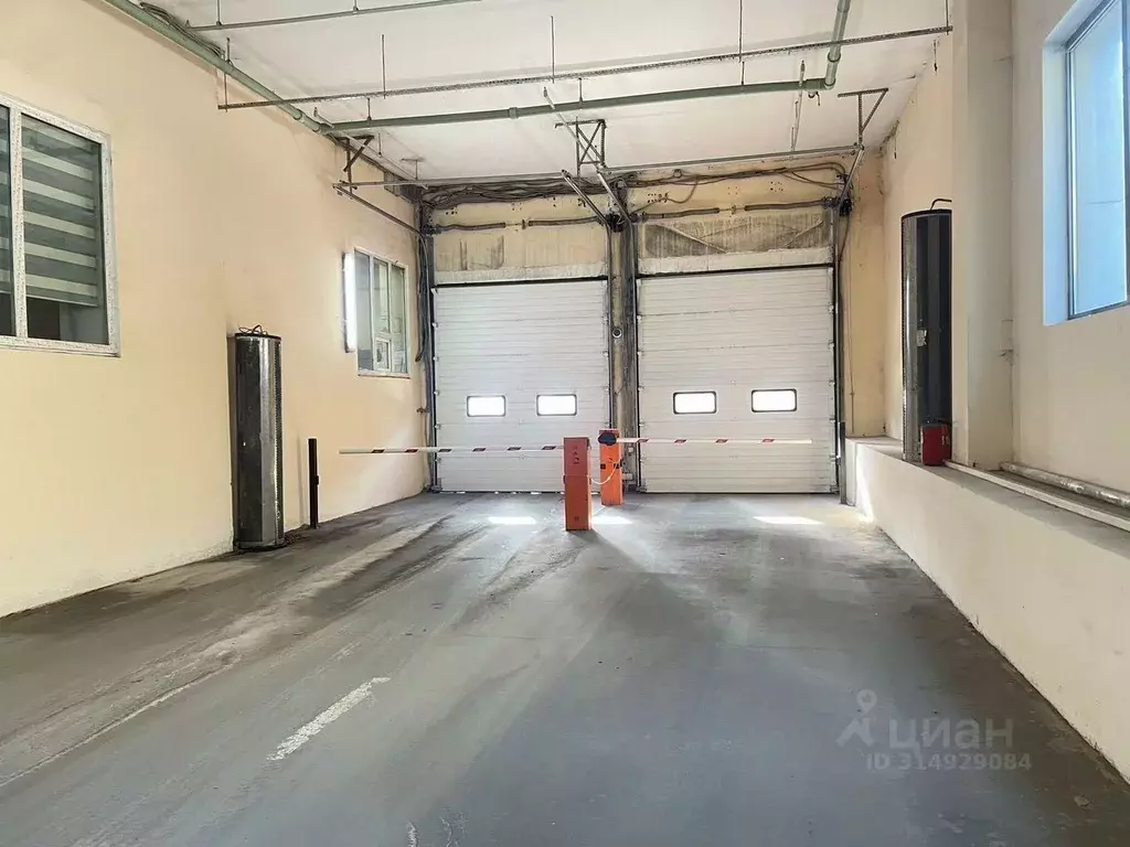 Гараж в Воронежская область, Воронеж ул. Карла Маркса, 67/2 (20 м) - Фото 1