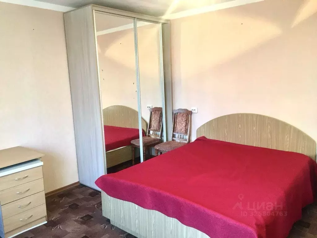 1-к кв. Крым, Симферополь ул. Русская, 38А (32.0 м) - Фото 1