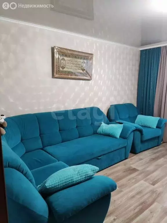 3-комнатная квартира: Октябрьское, улица Цурцумия, 3 (74.6 м) - Фото 2