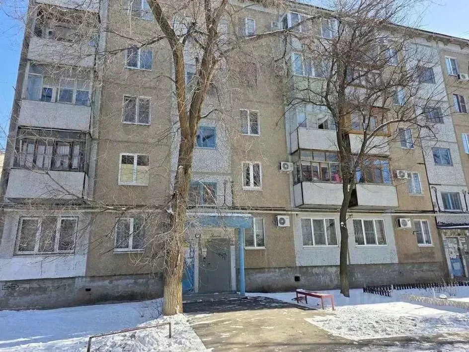 1-к кв. Волгоградская область, Волжский ул. Химиков, 7 (27.4 м) - Фото 1