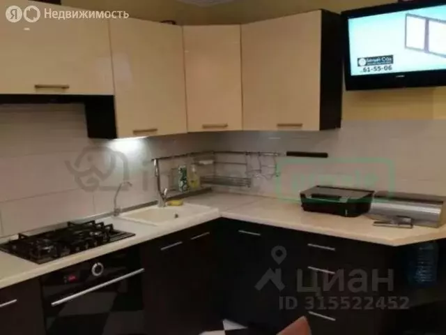 2-комнатная квартира: Калининград, улица Полковника Сафронова, 3 (64 ... - Фото 1